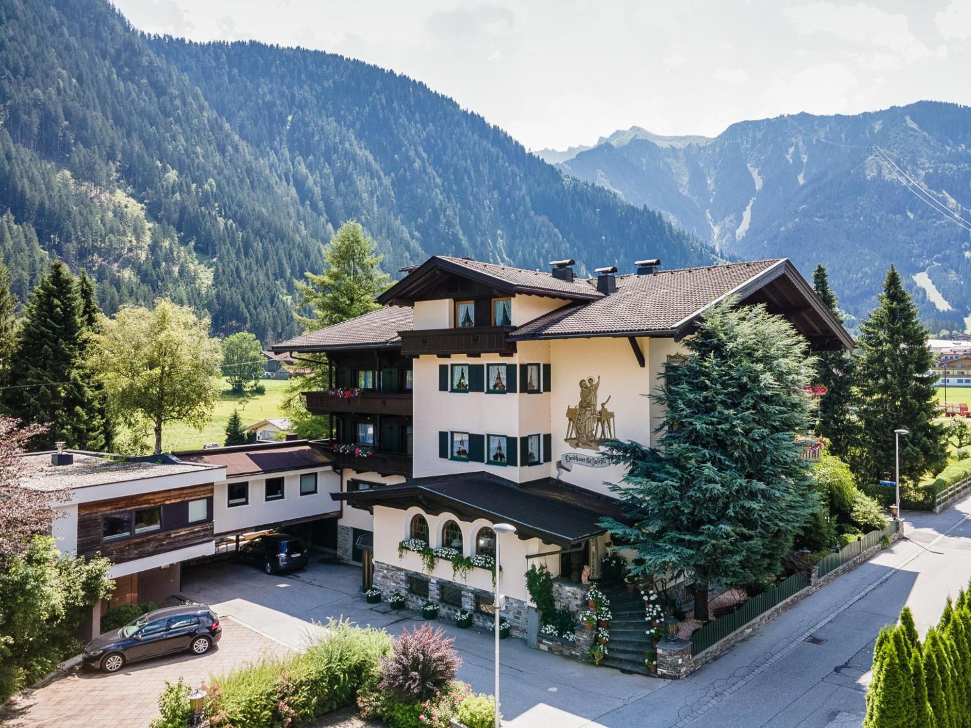 Aparthotel Landhaus St. Joseph ไมย์อาโฮเฟิน ภายนอก รูปภาพ