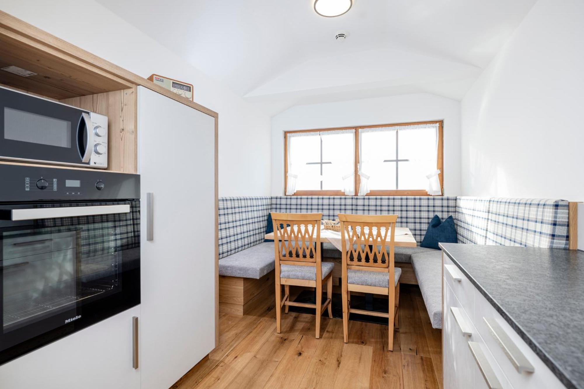 Aparthotel Landhaus St. Joseph ไมย์อาโฮเฟิน ภายนอก รูปภาพ