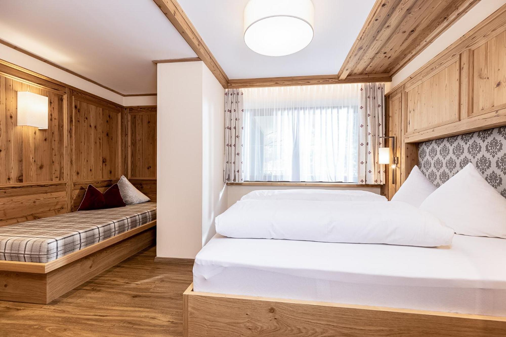 Aparthotel Landhaus St. Joseph ไมย์อาโฮเฟิน ภายนอก รูปภาพ