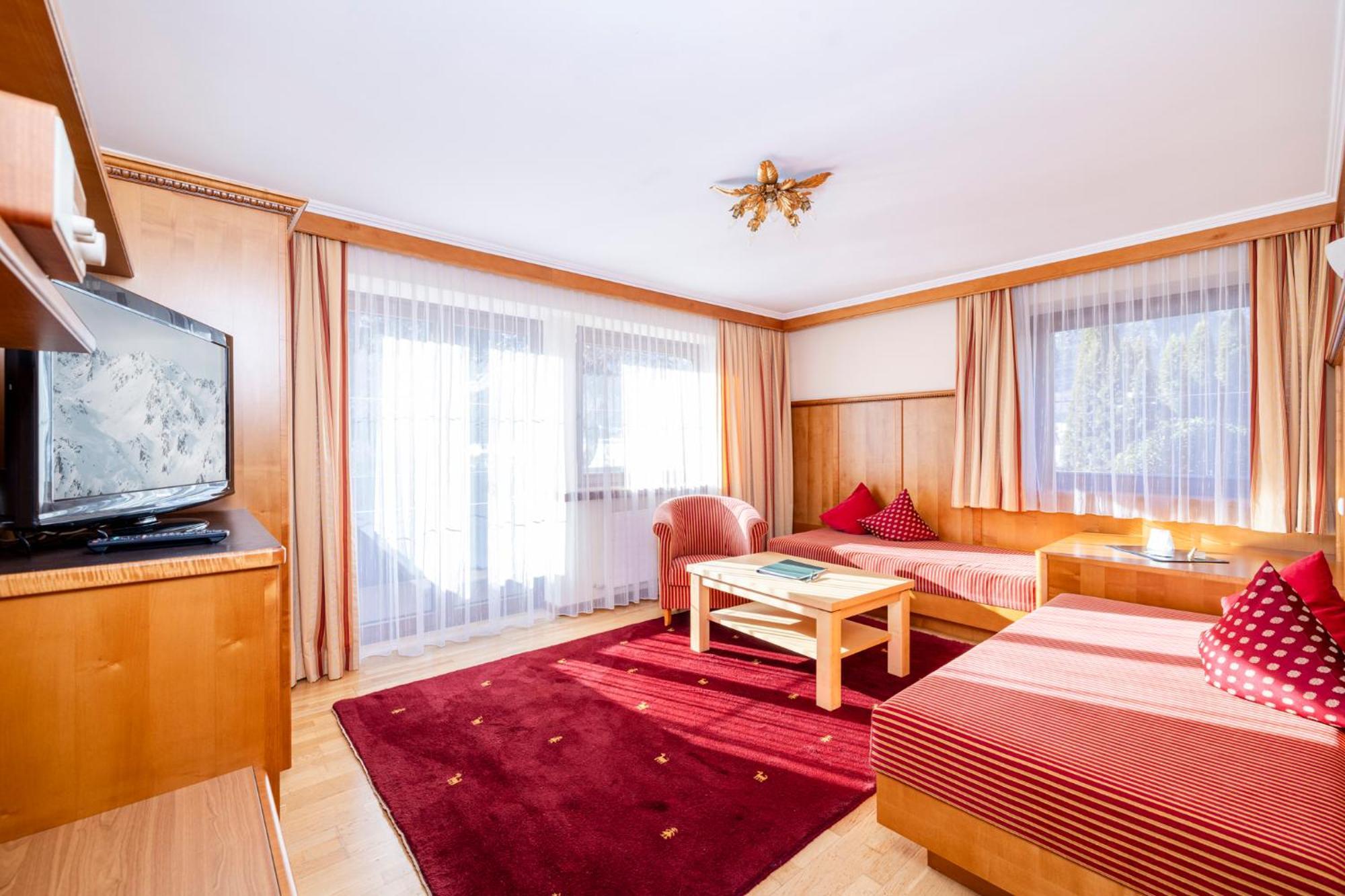 Aparthotel Landhaus St. Joseph ไมย์อาโฮเฟิน ภายนอก รูปภาพ